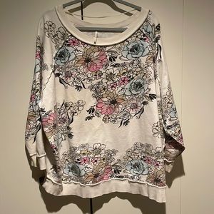 Free people sweat shirt